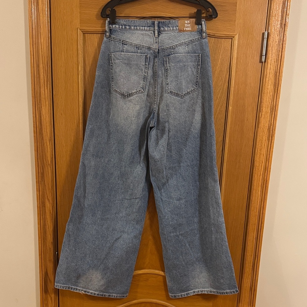 Free People Light Wash Wide Leg Jeans - Picture 7 of 13